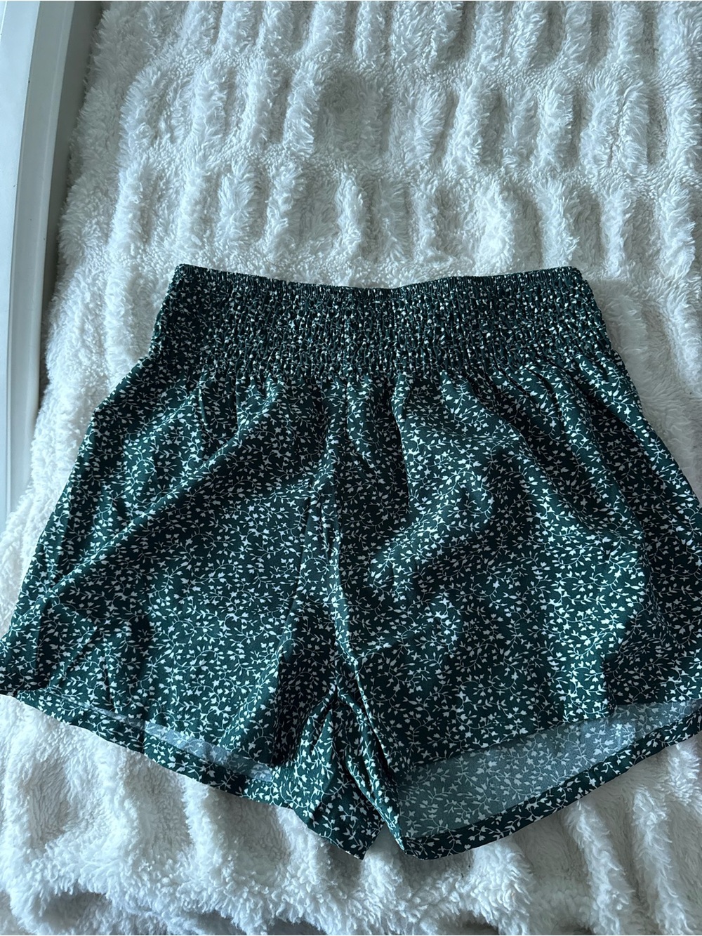 SHEIN Green and White Floral Smocked Waist Shorts